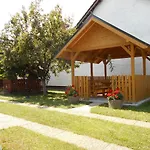Arpad Panzio Bed & Breakfast