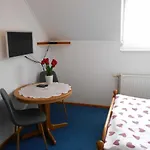 Bed & Breakfast Arpad Panzio Győr