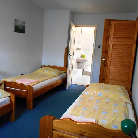 Bed & Breakfast Arpad Panzio *