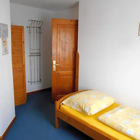 Arpad Panzio 3*